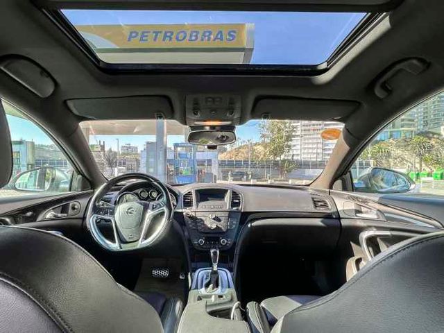 Opel Insignia Cosmo 2.0T AT6 excelente estado
