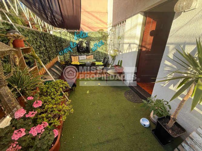 SE VENDE CASA EN SECTOR CENTRO