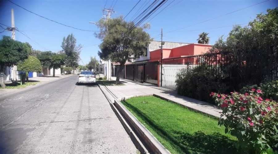 CASA TERCERA AVENIDA ,SAN MIGUEL