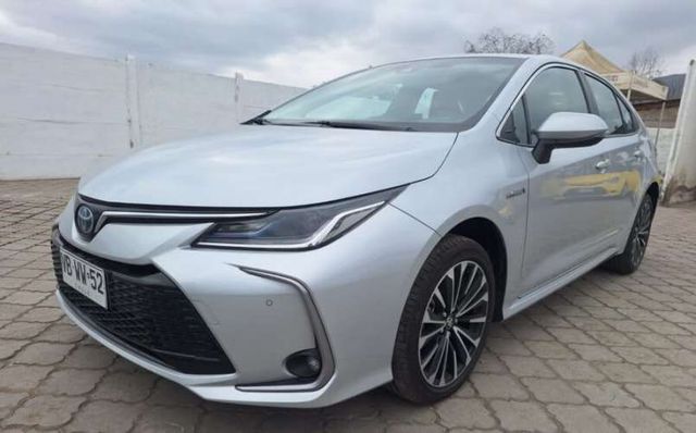 TOYOTA COROLLA SD HYBRIDO 1.8 AUT. AÑO 2025