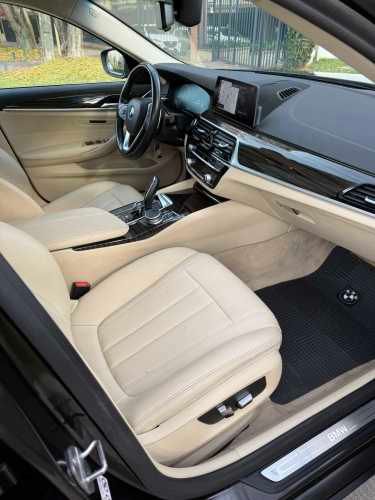BMW 520 HERITAGE 2020 MAX EQUIPO