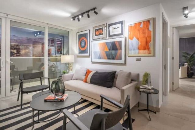 Smart Too Mtro Irarrázaval (1D+1B)