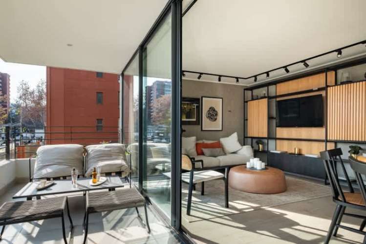 HUASCAR MTRO MONSEÑOR EYZAGUIRRE 6 CUADRAS (2D+2B+CI)