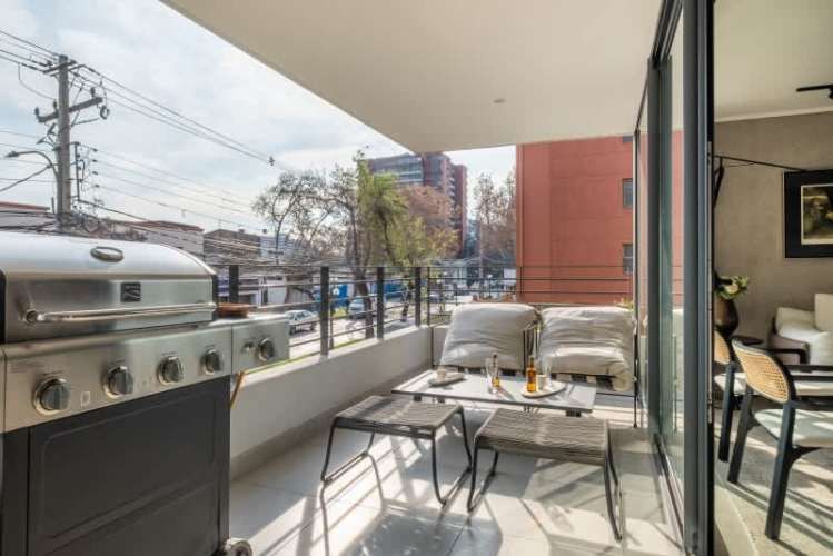 HUASCAR MTRO MONSEÑOR EYZAGUIRRE 6 CUADRAS (2D+2B+CI)