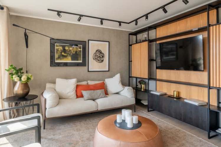 HUASCAR MTRO MONSEÑOR EYZAGUIRRE 6 CUADRAS (2D+2B+CI)