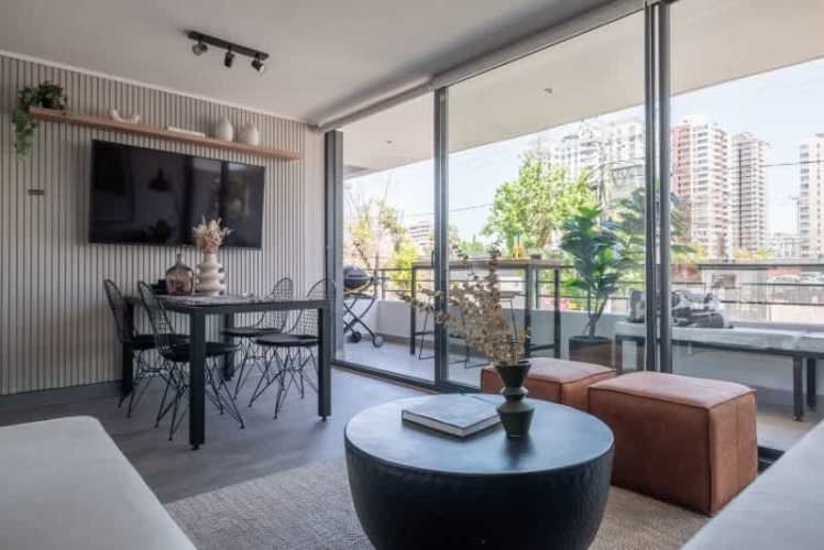 Dpto Prox linea 8 mtro Rodrigo de Araya (2D+2B+CC)