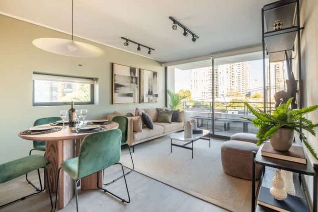 Depto Prox linea 8 metro Rodrigo de Araya (2D+2B+CC) Macul