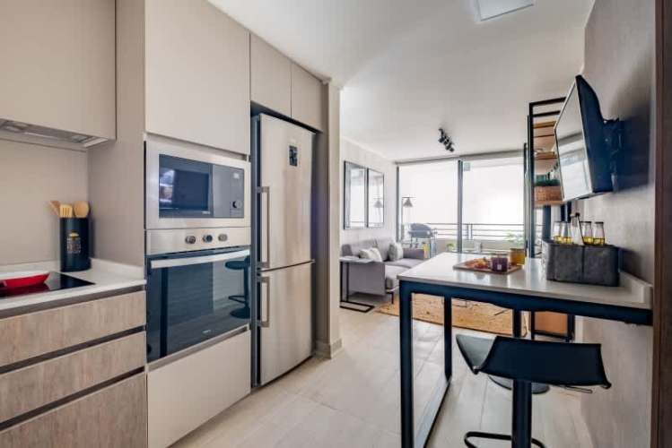 San Eugenio mtro Irarrázaval 2 cuadras  (1D+1B+CI)