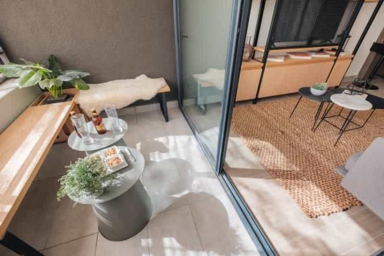 San Eugenio mtro Irarrázaval 2 cuadras  (1D+1B+CI)