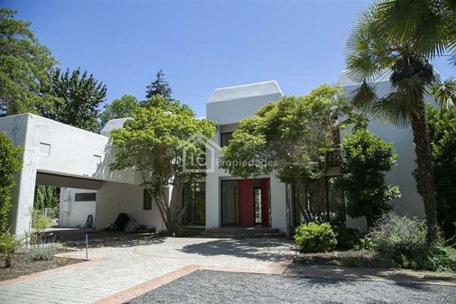 CASA Brisas de Chicureo