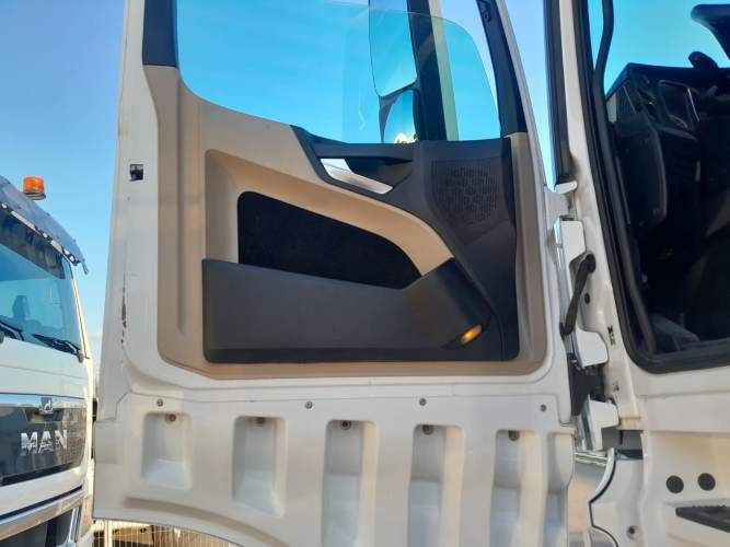 Mercedes New Actros 2651 LS