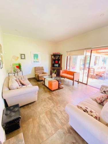 ARRIENDO CASA PARCELA MODERNA CERCANA A COLEGIOS TREWHELAS - SAN NICOLAS - PUCALAN