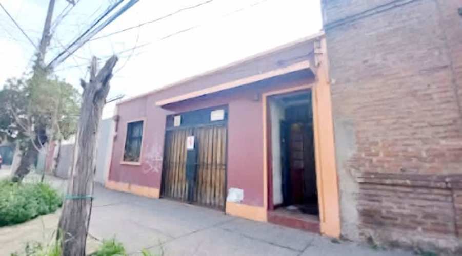 En venta gran casa comercial