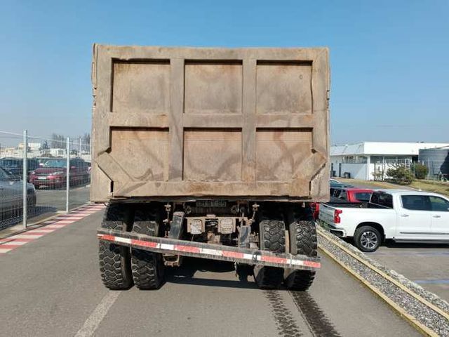 Tolva MACK  Granite de 20mt3