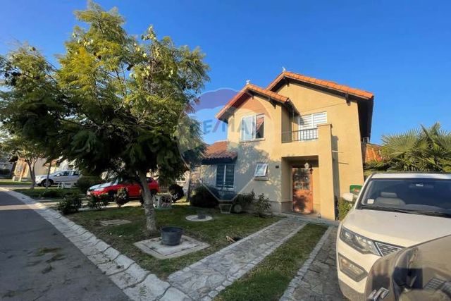 ¡casa ideal familiar con piscina en padre hurtado!