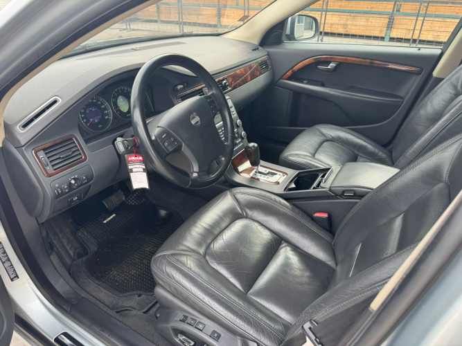 AUTOMOVIL  Marca VOLVO  Modelo S80 3.2  Año 2009