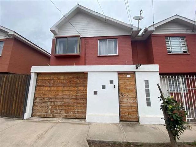 CASA Carlos Brito Iturrieta- Villa Los clarines