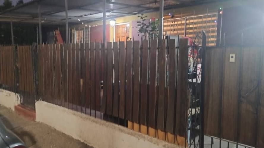 VENDO 2 CASAS EN UNA