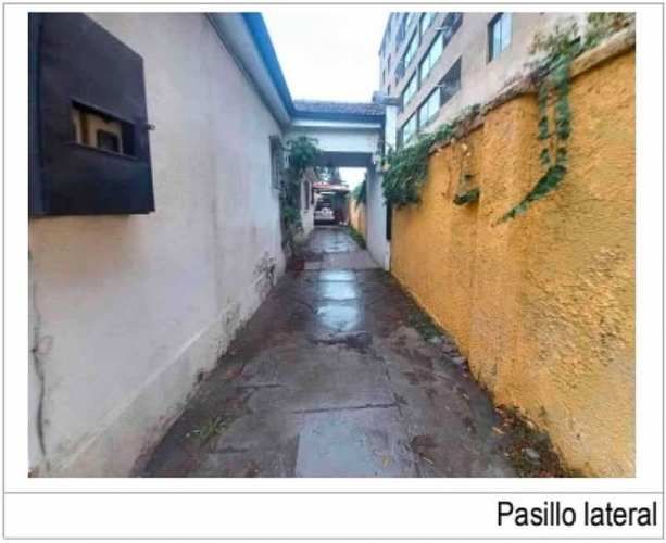 INTERESANTE Y GRAN CASA EN SAN MIGUEL A PASOS DEL