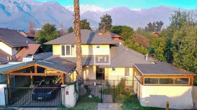 MARAVILLOSA CASA A LA VENTA EN HERMOSO SECTOR DE P