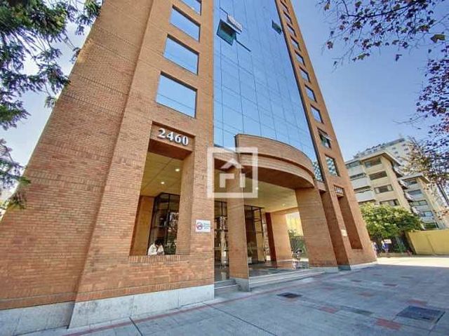 ARRIENDA TU PRÓXIMA OFICINA EN LA HERMOSA PROVIDEN