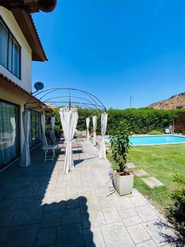 VENTA CASA CHICUREO SECTOR SANTA ELENA COLEGIO PUMAHUE