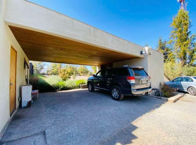 VENTA CASA PARCELA MODERNA CERCANA COLEGIOS TREWHELAS - PUCALAN - SAN NICOLAS DIACONO