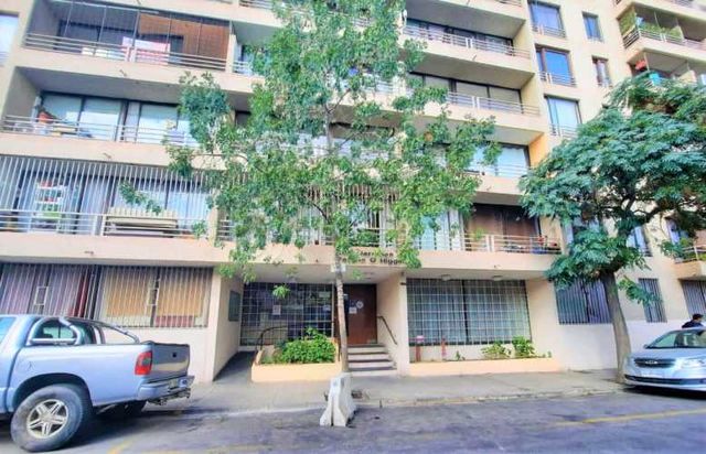 Aldunate 1064, Metro Parque O Higgins / 1d+1b