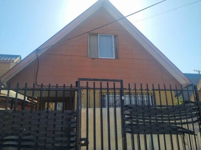 Casa en Villa Galilea de Limache (99153)