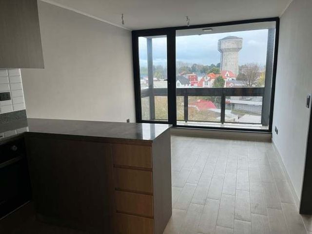 Se arrienda departamento nuevo en sector estación