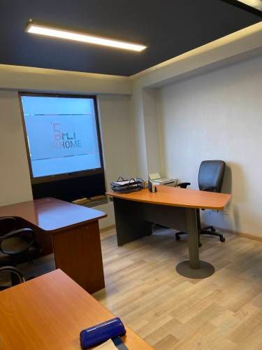 Oficina cerca del Metro Pedro de Valdivia