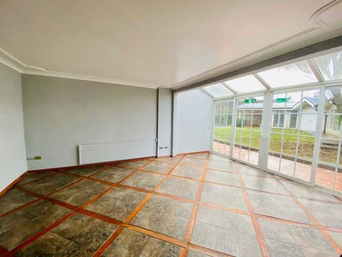 CASA, SECTOR LOS AROMOS (104484)