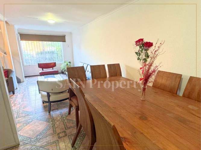 Amplia Casa Familiar en San Pedro (104516)