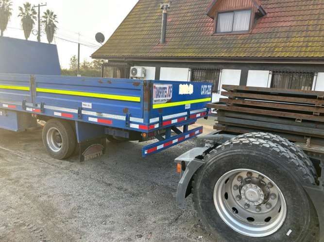 Se vende Camión Hino 2022