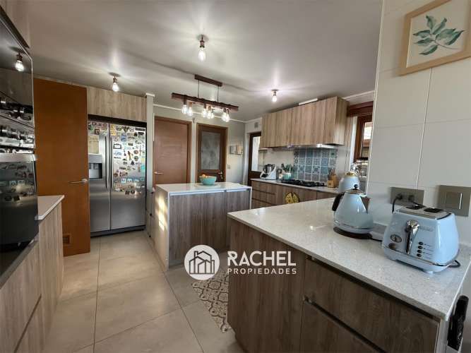 SE VENDE LINDA CASA SECTOR PONIENTE- MIRADOR DE LA FRONTERA