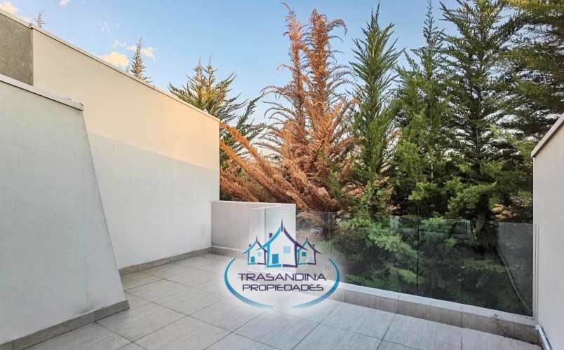 CASA AMOBLADA 3D 4B 2E en Peñalolén - Santiago