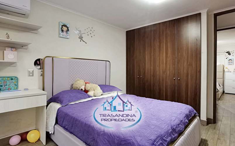 CASA AMOBLADA 3D 4B 2E en Peñalolén - Santiago