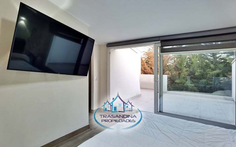 CASA AMOBLADA 3D 4B 2E en Peñalolén - Santiago