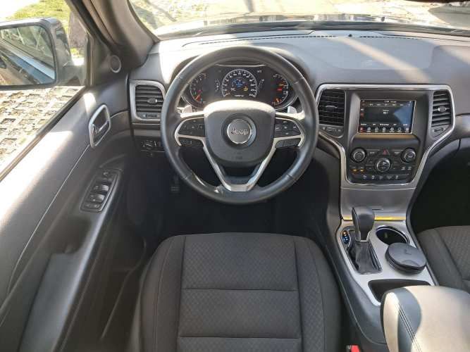 JEEP GRAND CHEROKEE LAREDO 3.6 AUT 2019