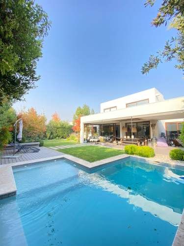 VENTA CASA MEDITERRANEA PIEDRA ROJA