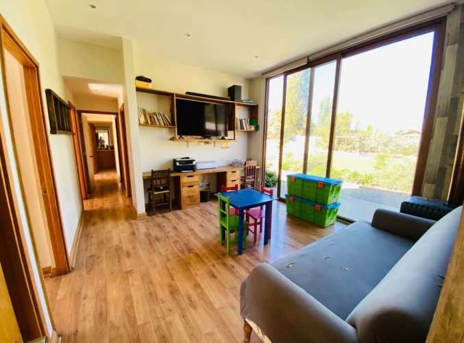 VENTA CASA PARCELA MODERNA CERCANA COLEGIOS TREWHELAS - PUCALAN - SAN NICOLAS DIACONO