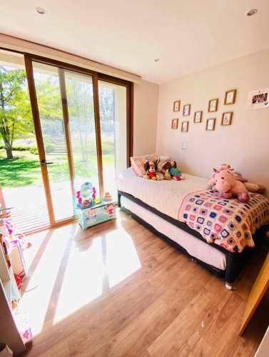 VENTA CASA PARCELA MODERNA CERCANA COLEGIOS TREWHELAS - PUCALAN - SAN NICOLAS DIACONO