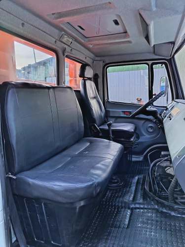 CAMION MERCEDES BENZ 711 AÑO 2005