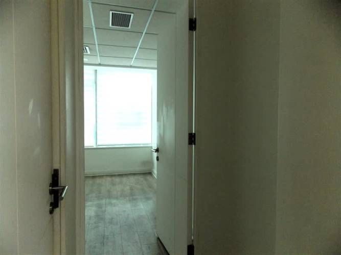 OFICINA Av. Charles Hamilton