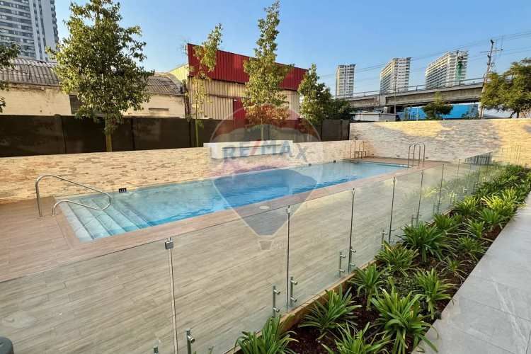 Smart vicuña mackenna