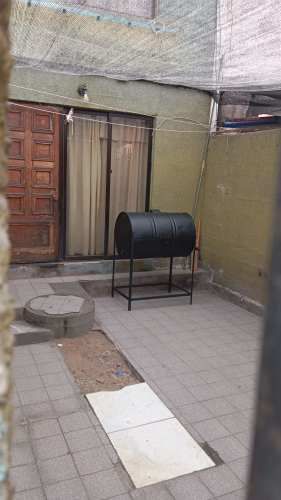VENDO CASA IQUIQUE, CALLE EL CARMELO