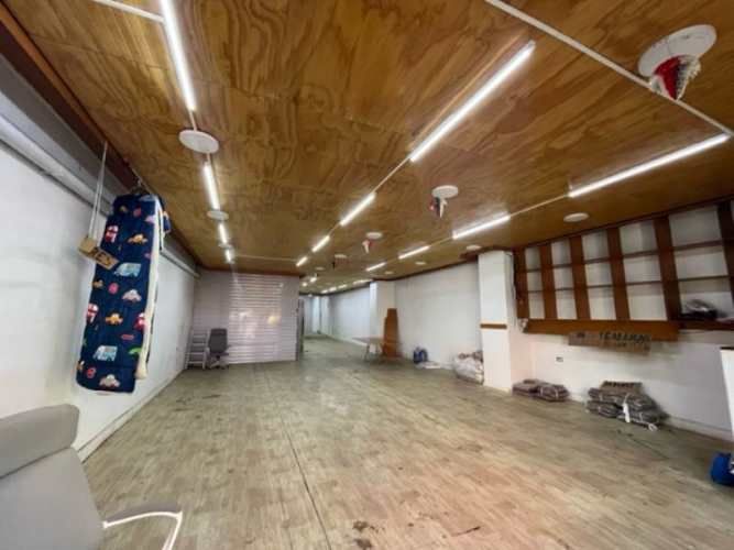 BARRIO MEIGGS, LOCAL COMERCIAL