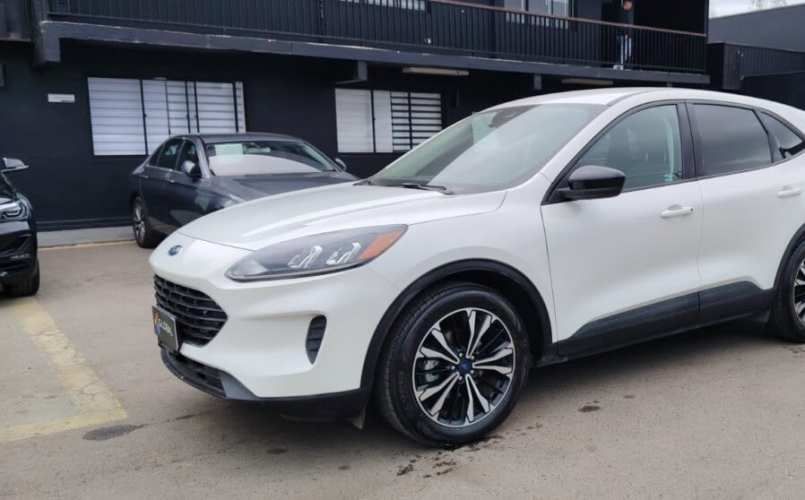 FORD ESCAPE SE HYBRIDO 2.5 FULL AUT. AÑO 2023