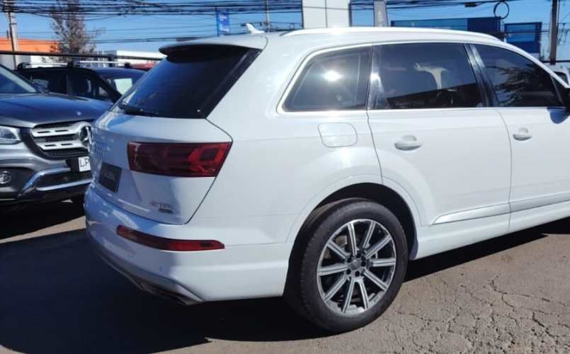 AUDI Q7 4X4 2.0 FULL AUT. AÑO 2020