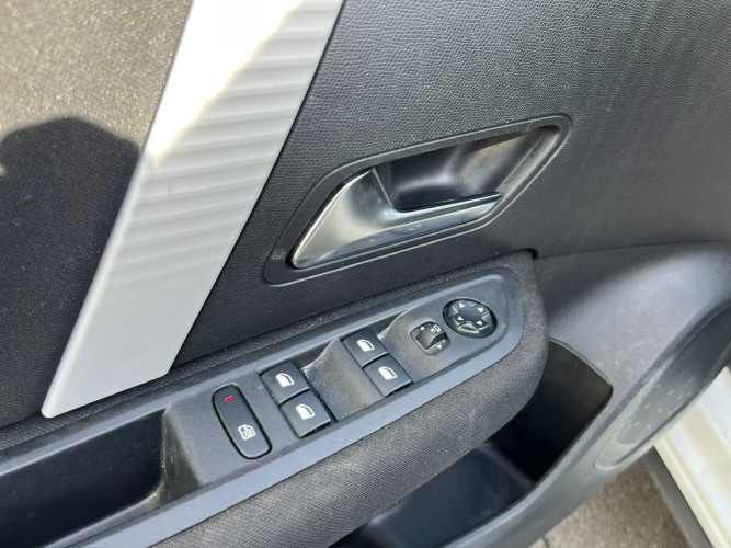 Citroen C4 1.2 At Feel (2022)